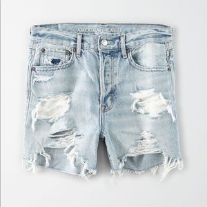 AE 90s Boyfriend Denim Short